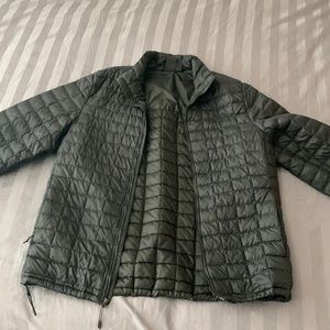 Men’s Large North Face